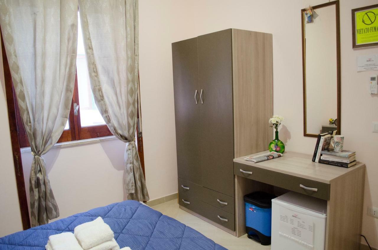 B&B Al Pilone Messina Bagian luar foto
