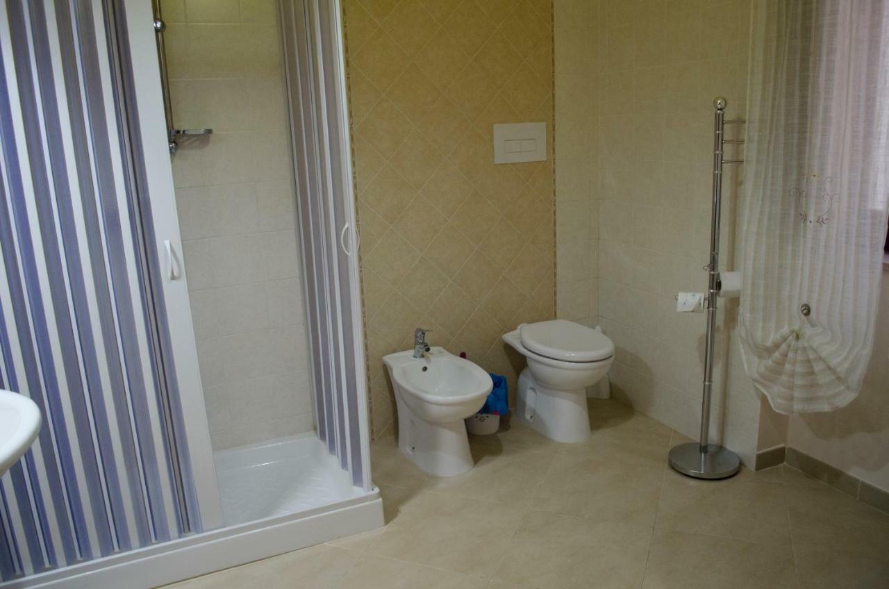 B&B Al Pilone Messina Bagian luar foto