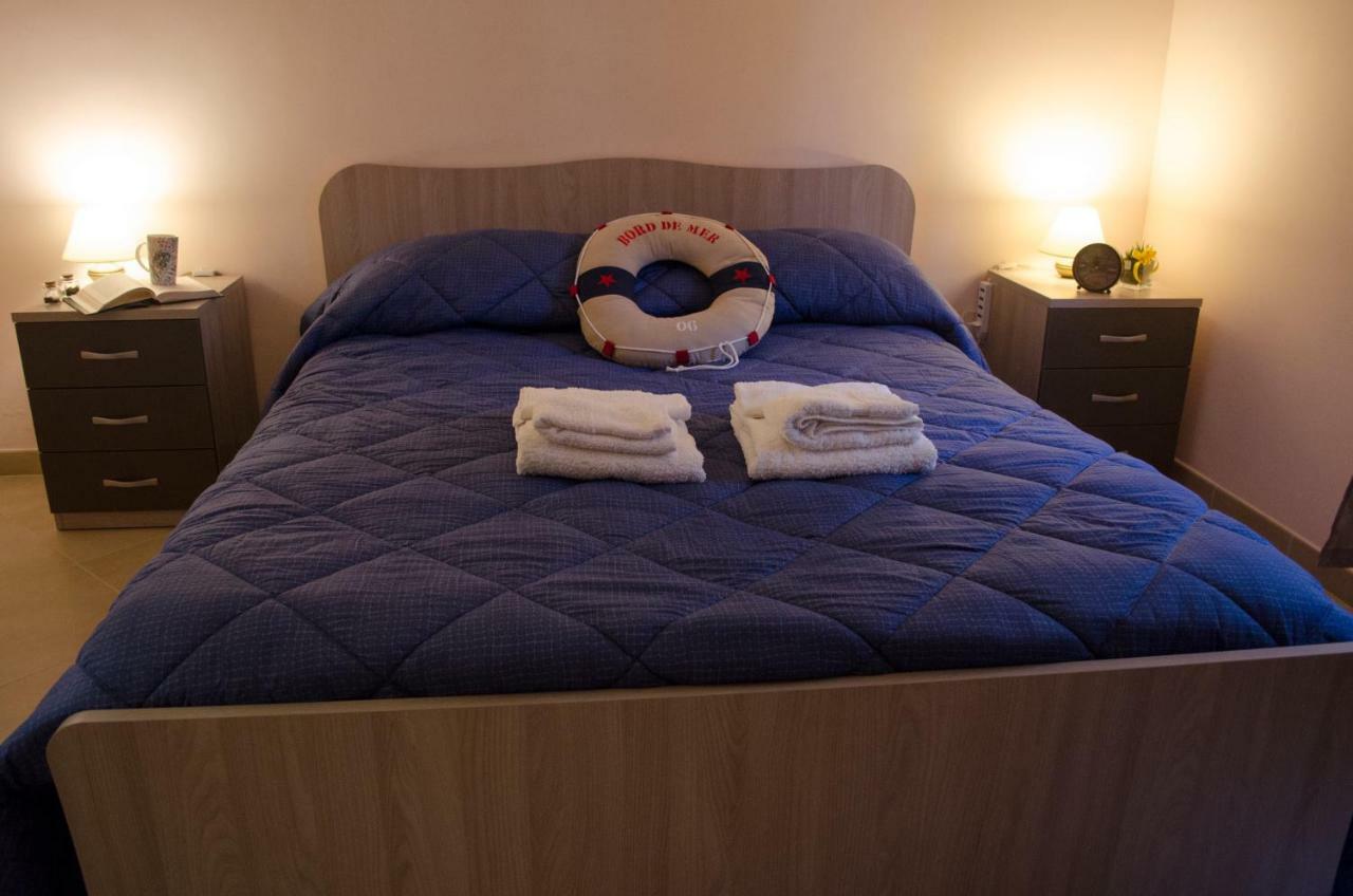 B&B Al Pilone Messina Bagian luar foto